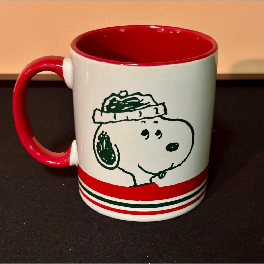 Peanuts Snoopy Woodstock Christmas Mug Bioworld Red White Holiday Coffee Cup